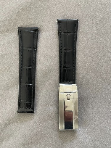 Black leather watch - watch, band